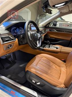 بي ام دبليو الفئة 7